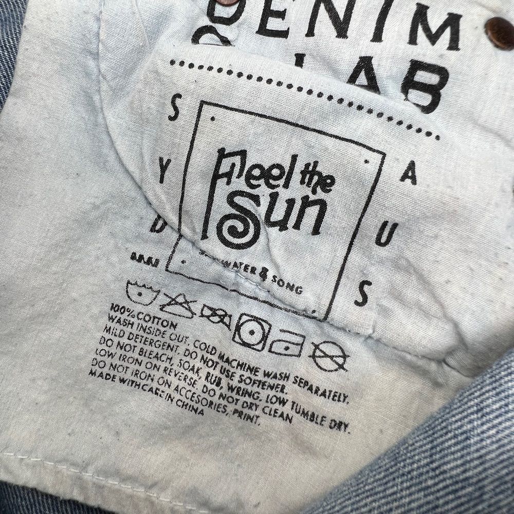 Denim Colab cut off denim jean shorts women's size 30 blue white - Picture 12 of 12